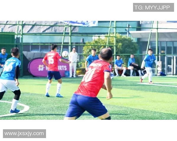 杭州足球队战术变革引发热议球迷期待新风格带来胜利之路